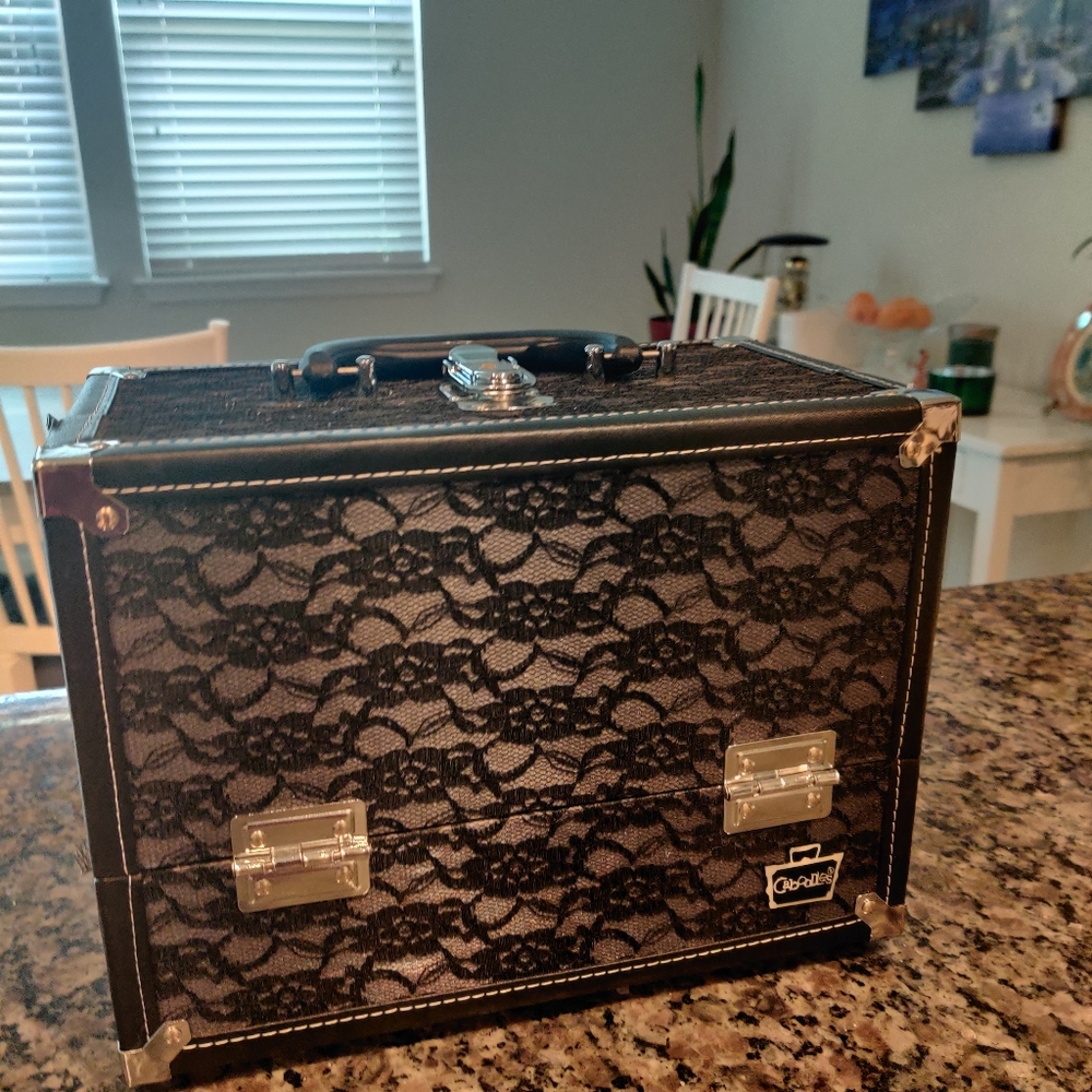 Caboodle makeup training case